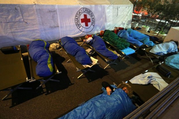 08.12.2019., Rijeka - U noci sa 07. na 08. prosinac Rijecani su se pridruzili globalnoj akciji spavanja na otvorenom kako bi pomogli podizanju svijesti javnosti o problemu beskucnistva. Naziv dogadjaja je "Jedna noc pod zvijezdama" a dio je svjetske kampanje Worlds Big Sleep Out campaign. Rijecani su spavali na Trgu 128 brigade pred hotelom Bonavia.
Photo:Goran Kovacic/PIXSELL