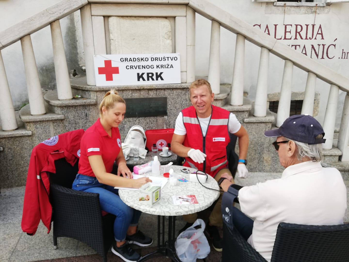 Mjerenje tlaka i šećera