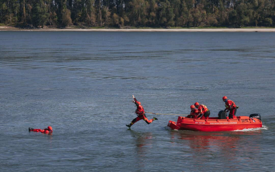 4. Nacionalna vježba specijalističkih interventnih timova za spašavanje na vodi u Vukovaru