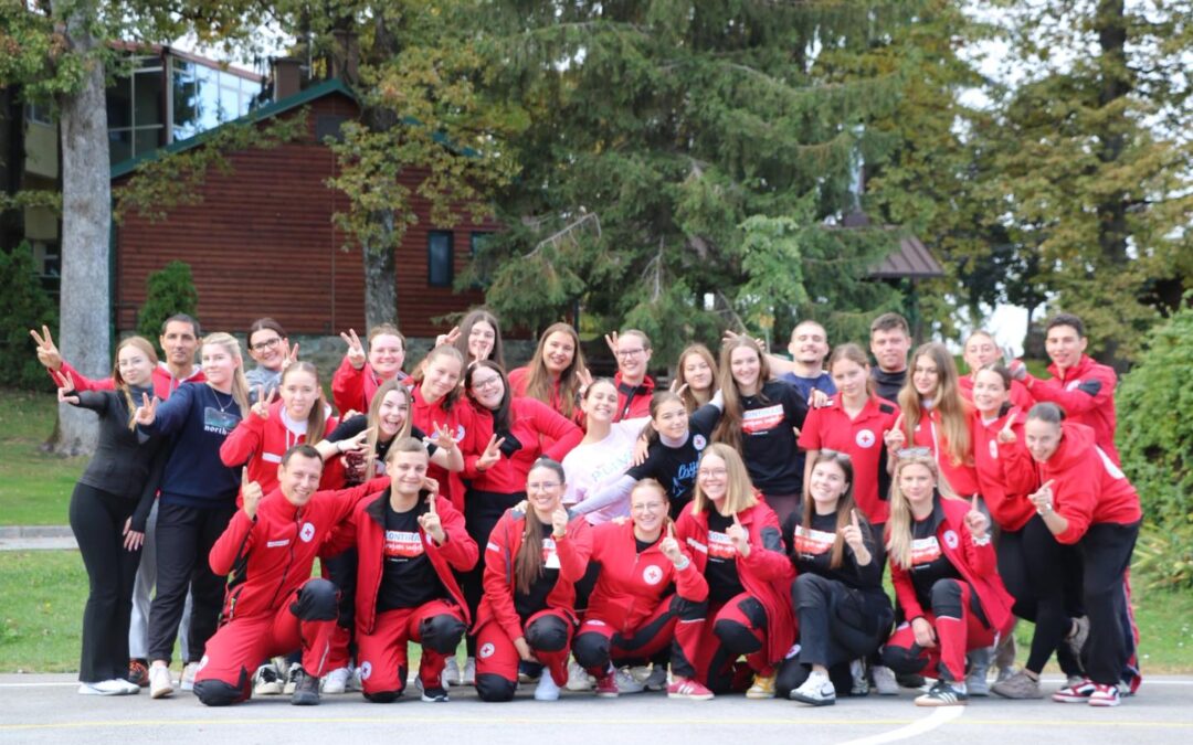 Održan Trening za trenere terenskih jedinica mladih Hrvatskog Crvenog križa u Orahovici